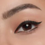 خط چشم مشکی ماژیکی 24 ساعته اسنس - Image 2